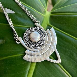 Lucky Brand Silver Tone Statement Necklace Mother of Pearl Pendant